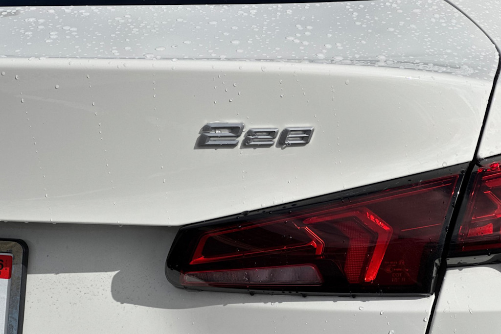 Thumbnail: 2025 BMW 2 Series - 7