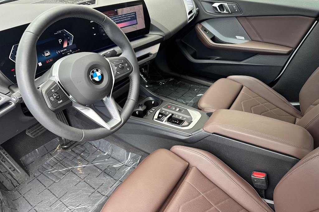 Thumbnail: 2025 BMW 2 Series - 9