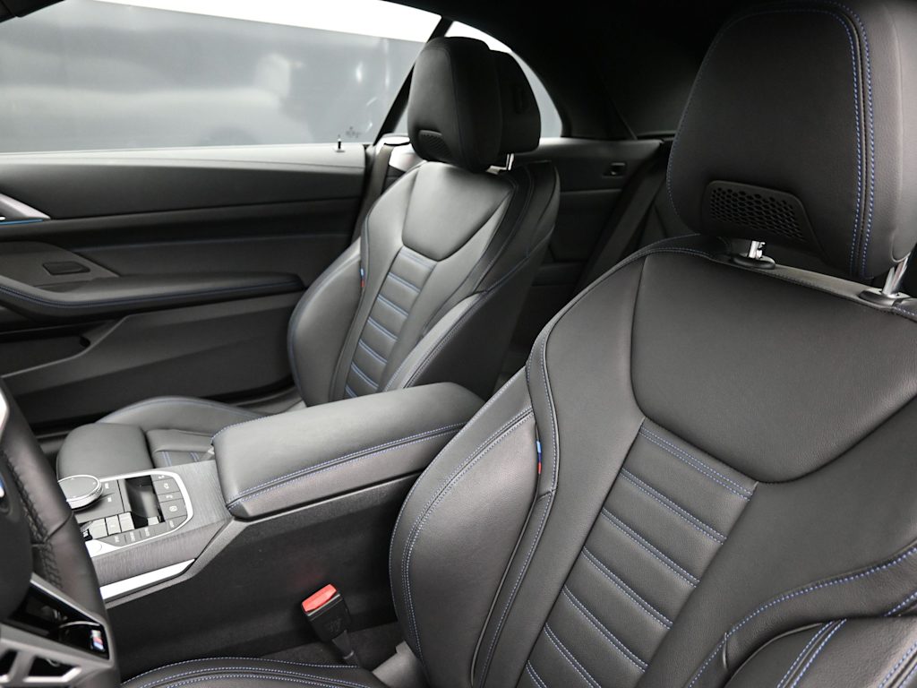 Thumbnail: 2025 BMW 4 Series - 7