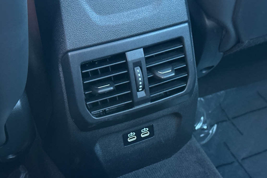 Thumbnail: 2025 BMW 2 Series - 22