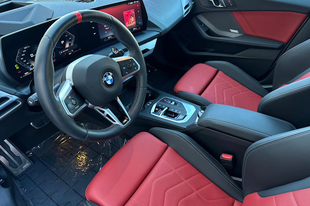 Thumbnail: 2025 BMW 2 Series - 8