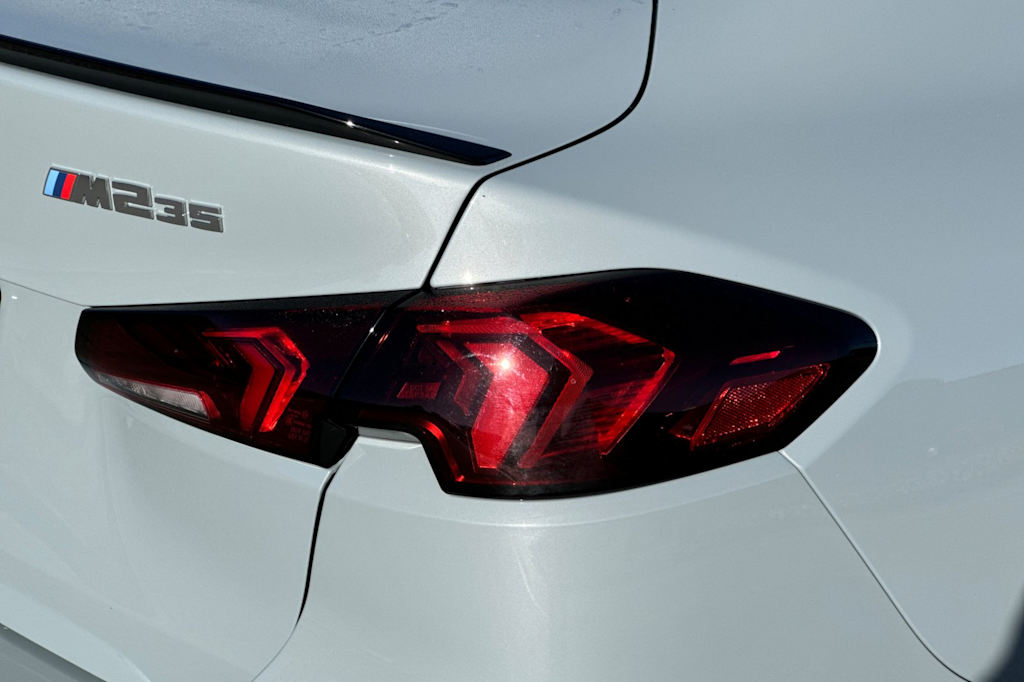 Thumbnail: 2025 BMW 2 Series - 32