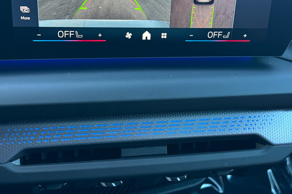 Thumbnail: 2025 BMW 2 Series - 26