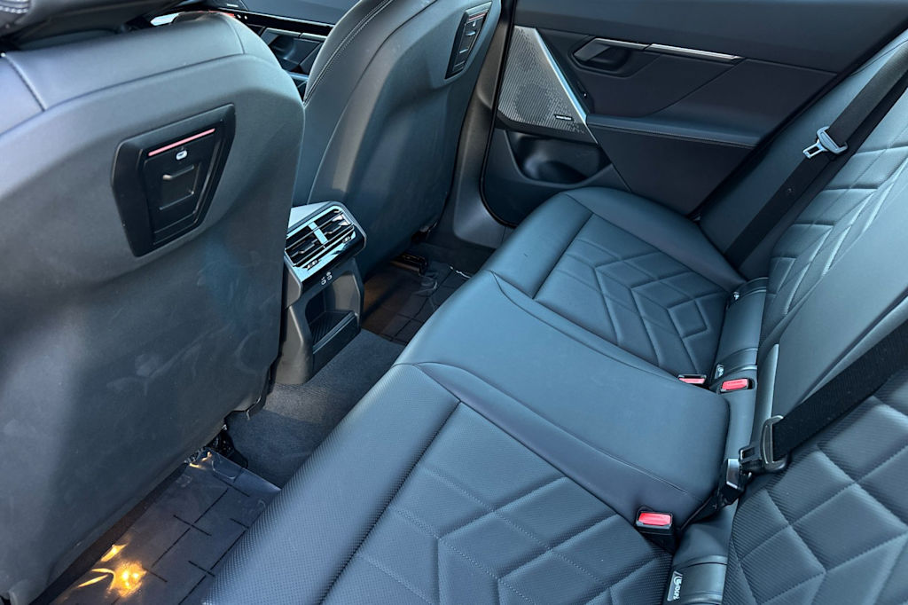 Thumbnail: 2025 BMW 5 Series - 9