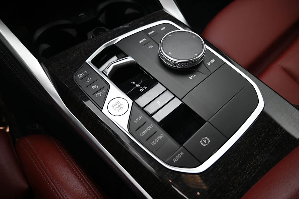 Thumbnail: 2024 BMW 4 Series - 10