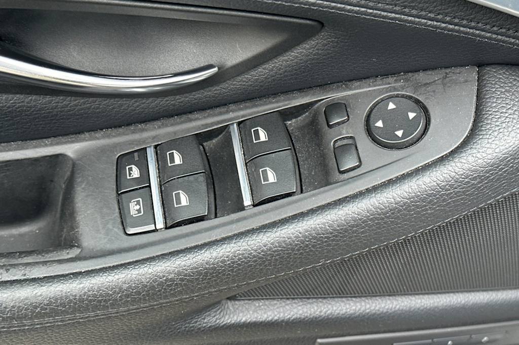 Thumbnail: 2014 BMW 5 Series - 20
