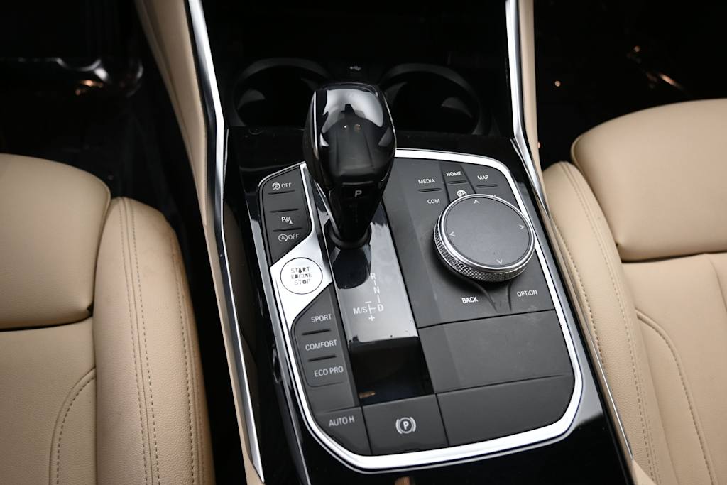 Thumbnail: 2019 BMW 3 Series - 14