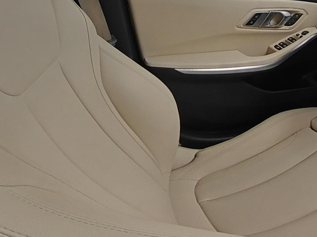 Thumbnail: 2019 BMW 3 Series - 11