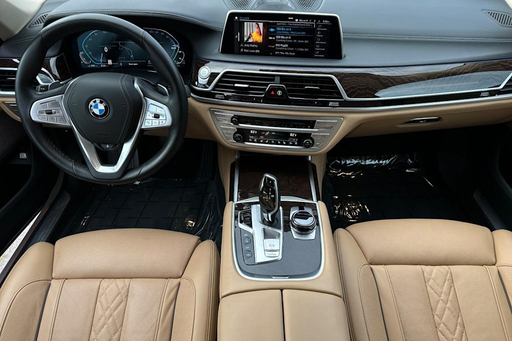 Thumbnail: 2020 BMW 7 Series - 2
