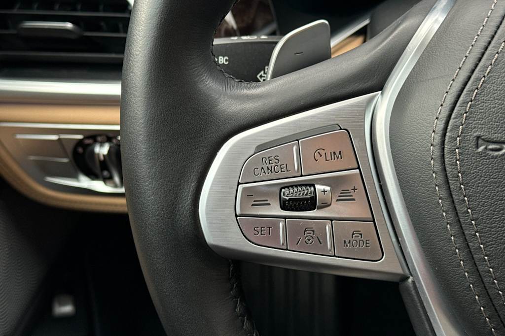 Thumbnail: 2020 BMW 7 Series - 28