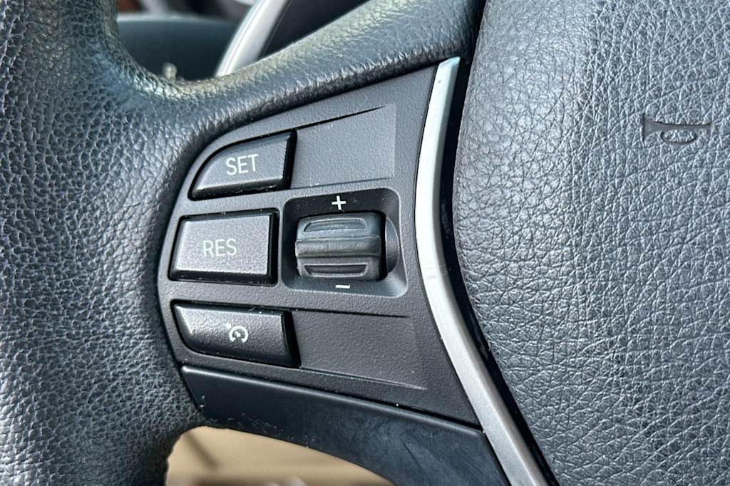 Thumbnail: 2016 BMW 3 Series - 30