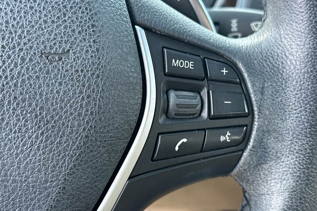 Thumbnail: 2016 BMW 3 Series - 31