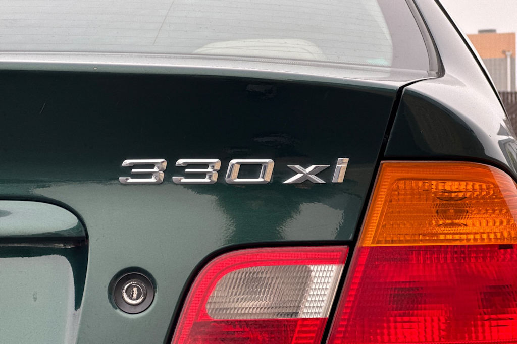 Thumbnail: 2001 BMW 3 Series - 5
