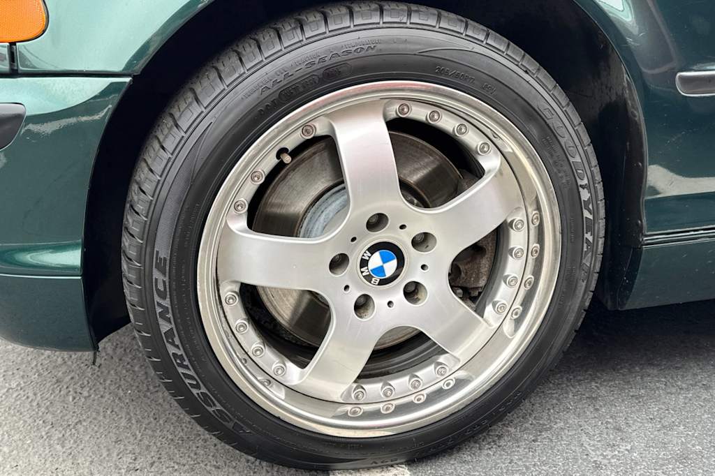 Thumbnail: 2001 BMW 3 Series - 20