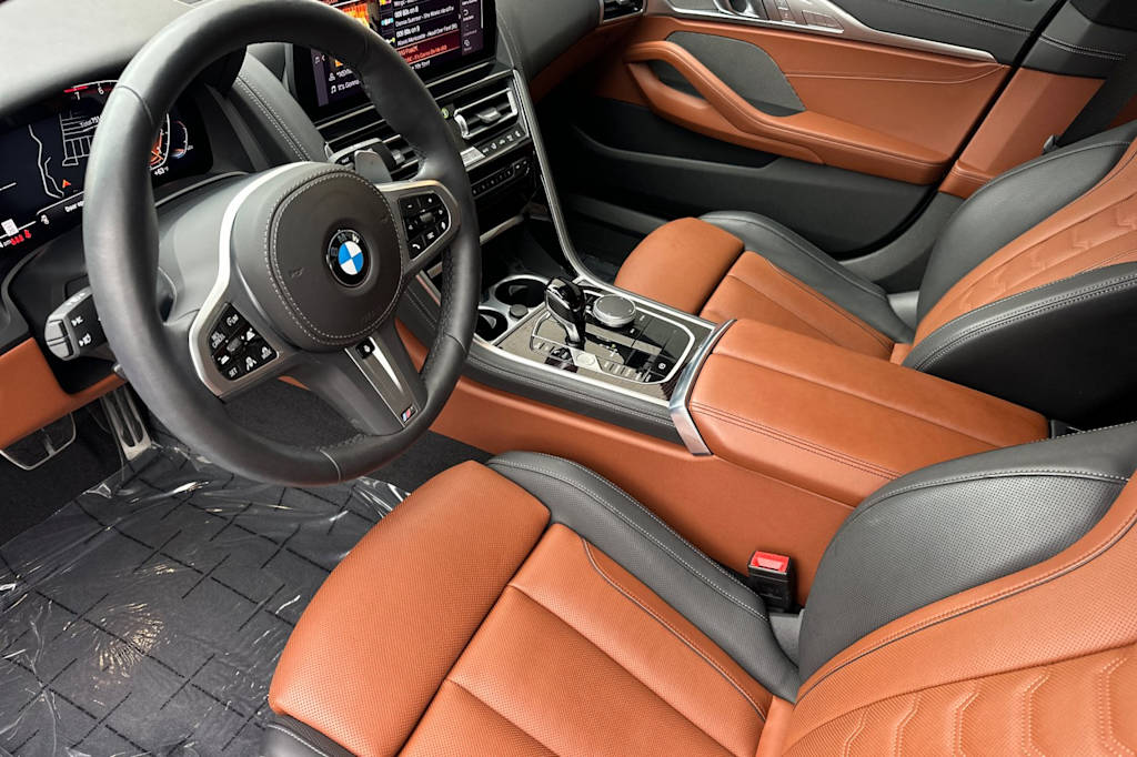 Thumbnail: 2023 BMW 8 Series - 8