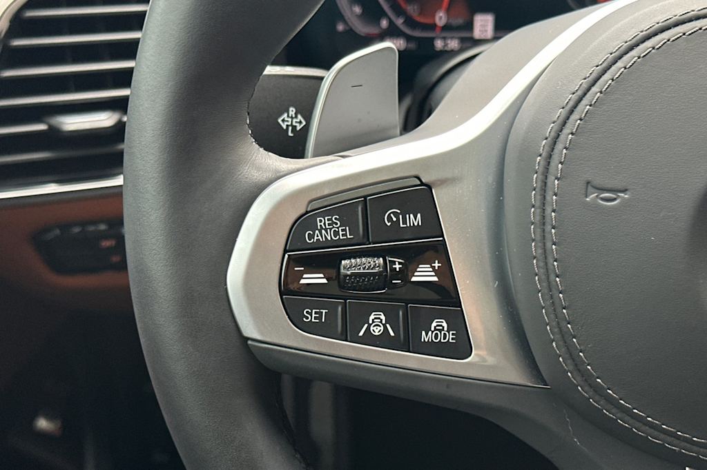 Thumbnail: 2023 BMW 8 Series - 29