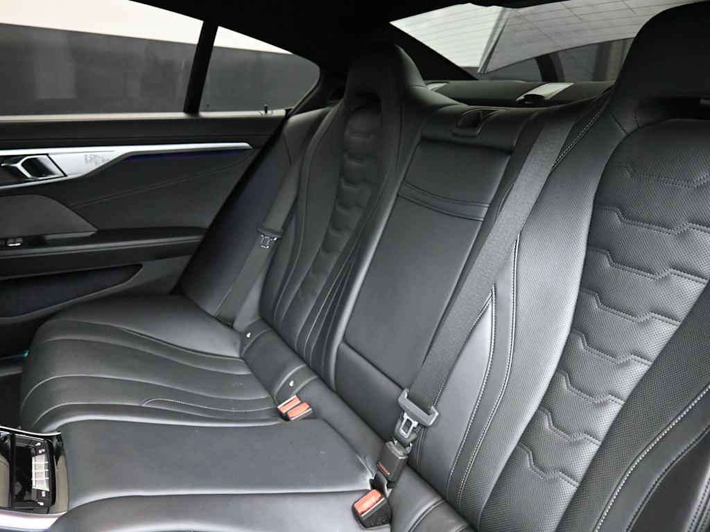 Thumbnail: 2023 BMW 8 Series - 8