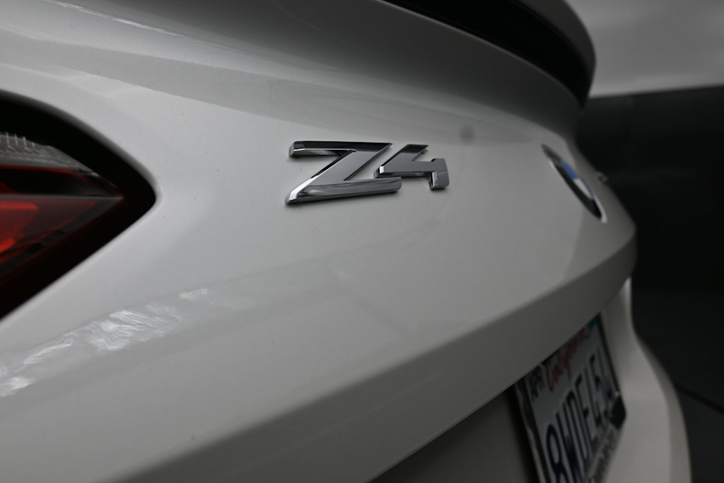 Thumbnail: 2021 BMW Z4 - 10