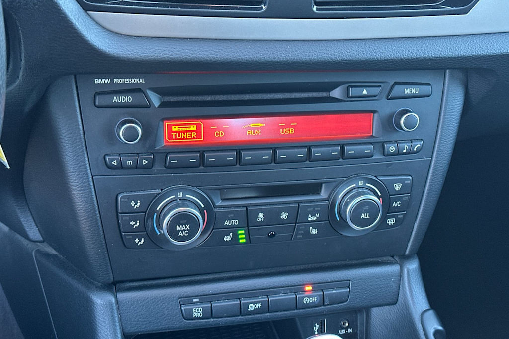 Thumbnail: 2015 BMW X1 - 25