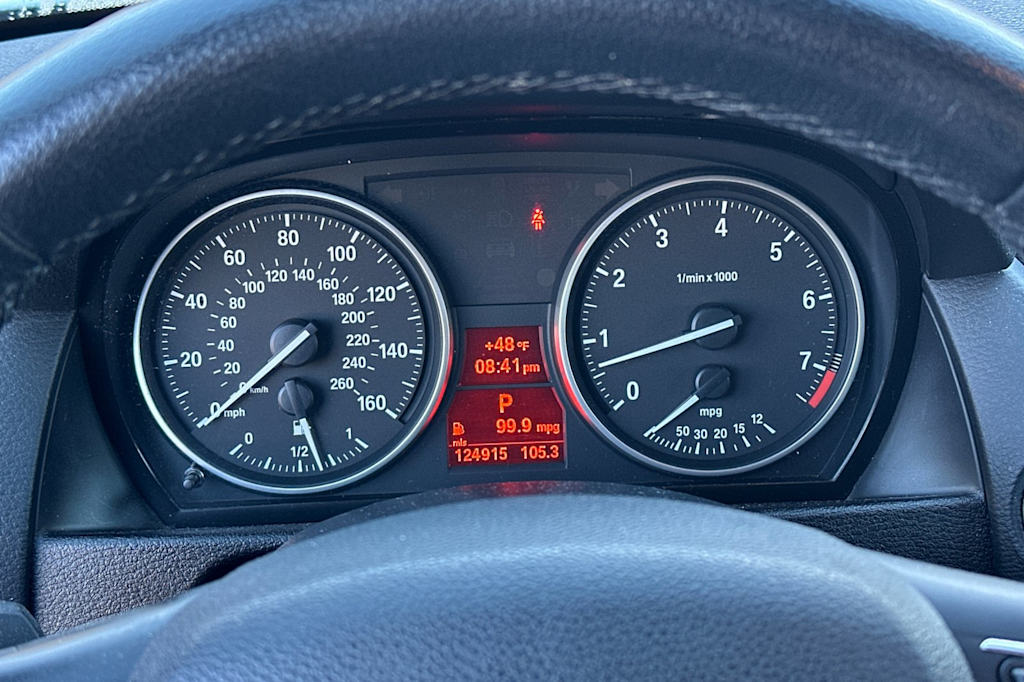 Thumbnail: 2015 BMW X1 - 14