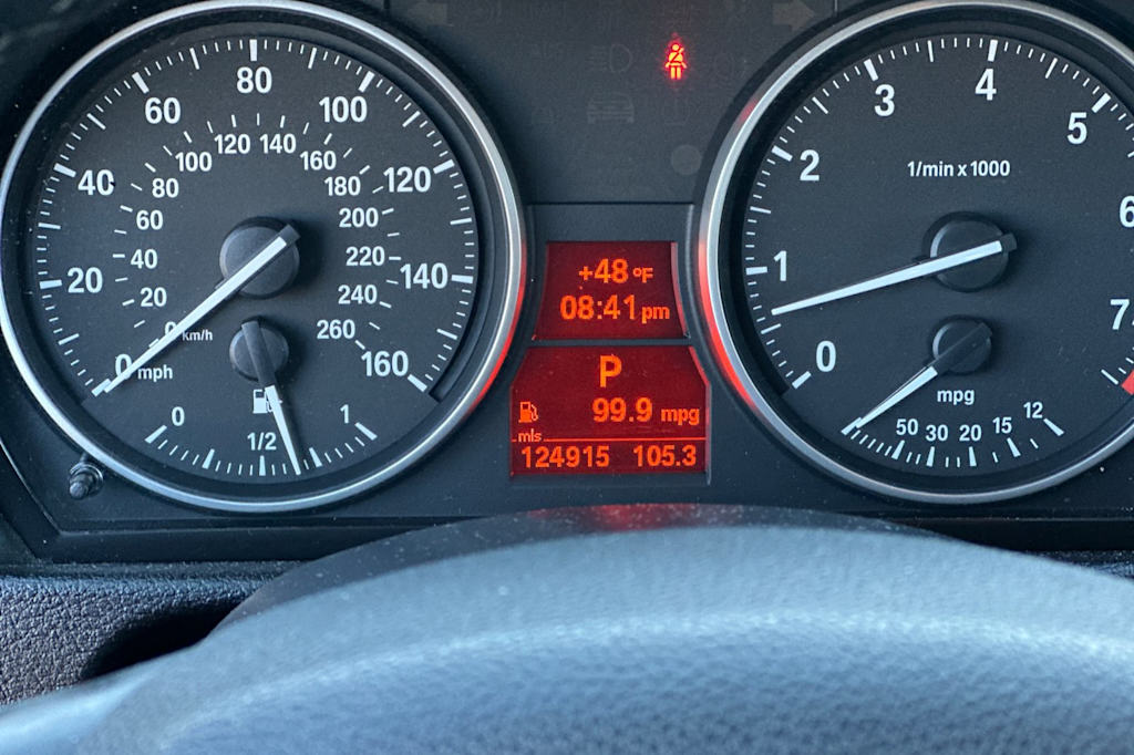 Thumbnail: 2015 BMW X1 - 30