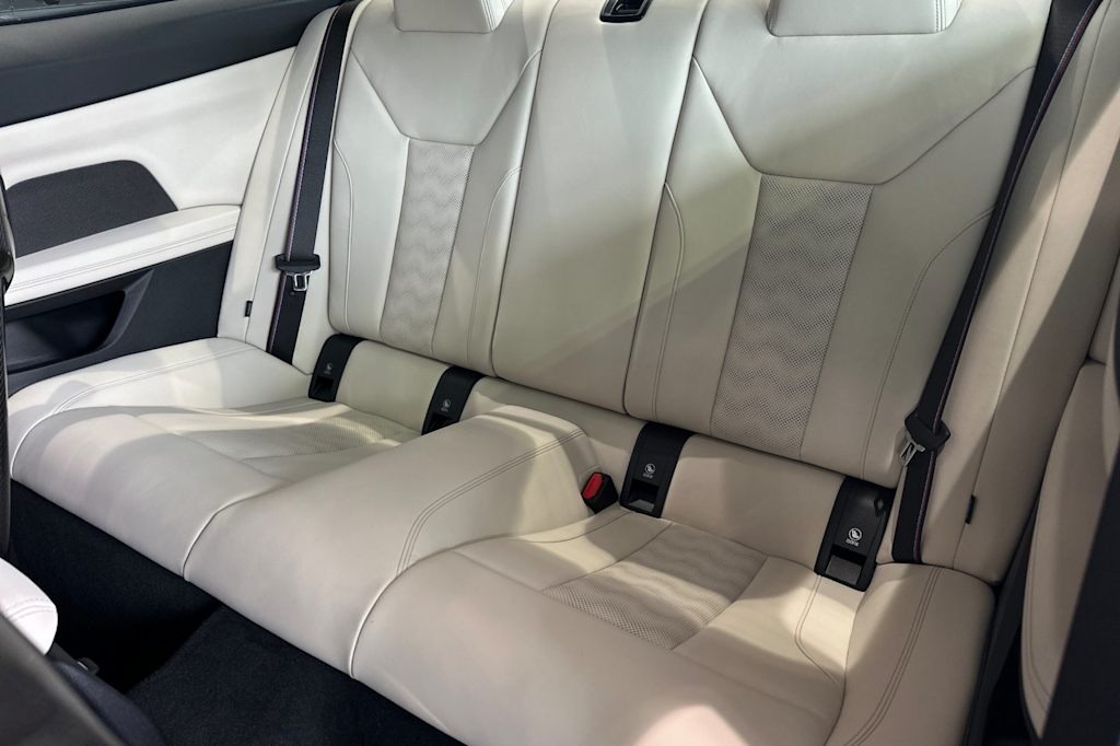 Thumbnail: 2025 BMW M4 - 5