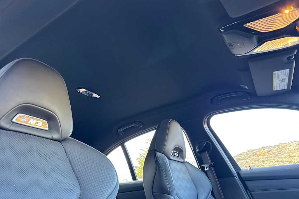 Thumbnail: 2023 BMW M3 - 23