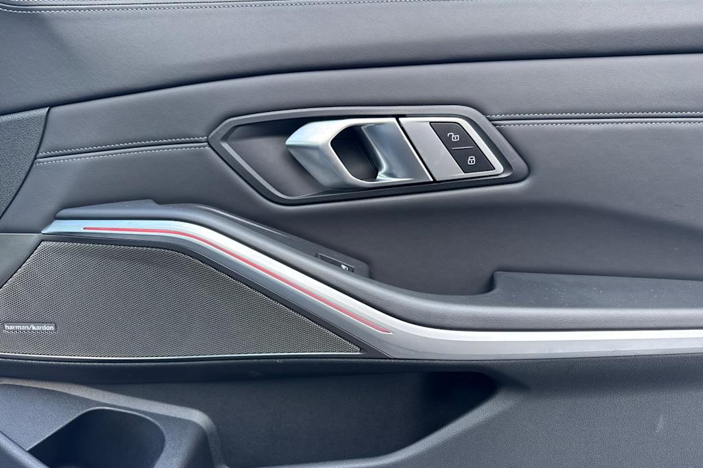 Thumbnail: 2023 BMW M3 - 24