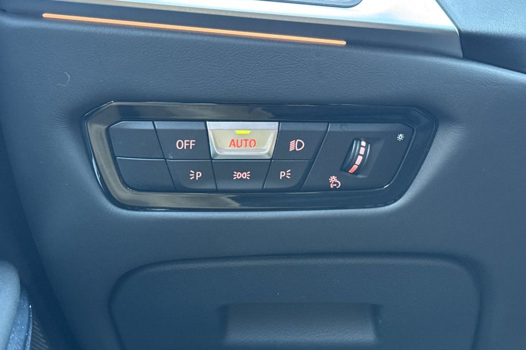 Thumbnail: 2024 BMW M3 - 33