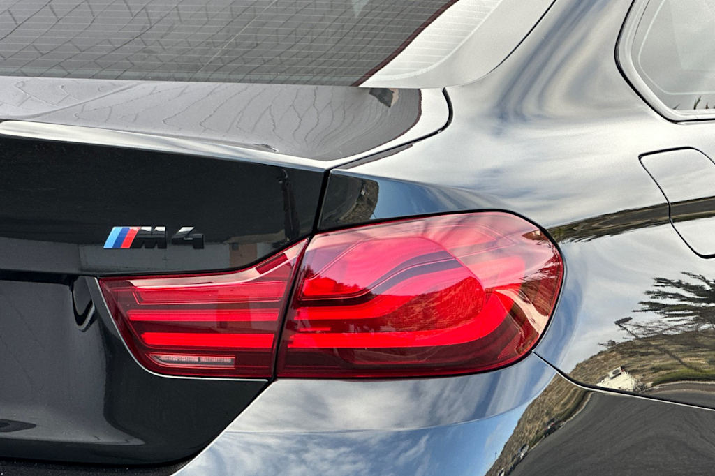 Thumbnail: 2020 BMW M4 - 30