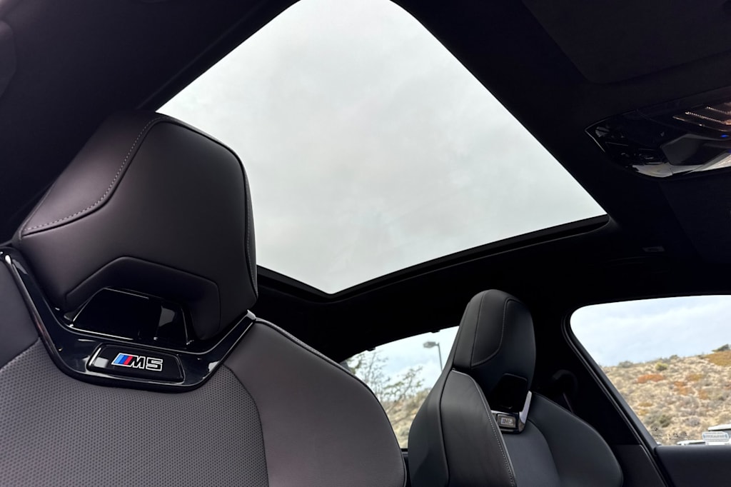 Thumbnail: 2025 BMW M5 - 23