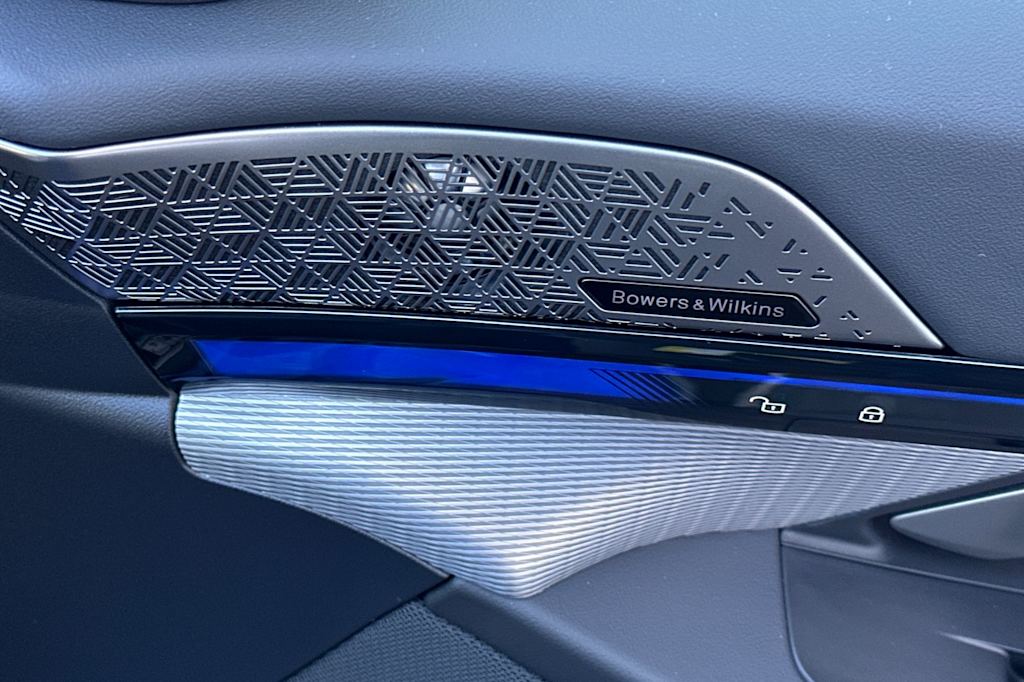 Thumbnail: 2025 BMW M5 - 23