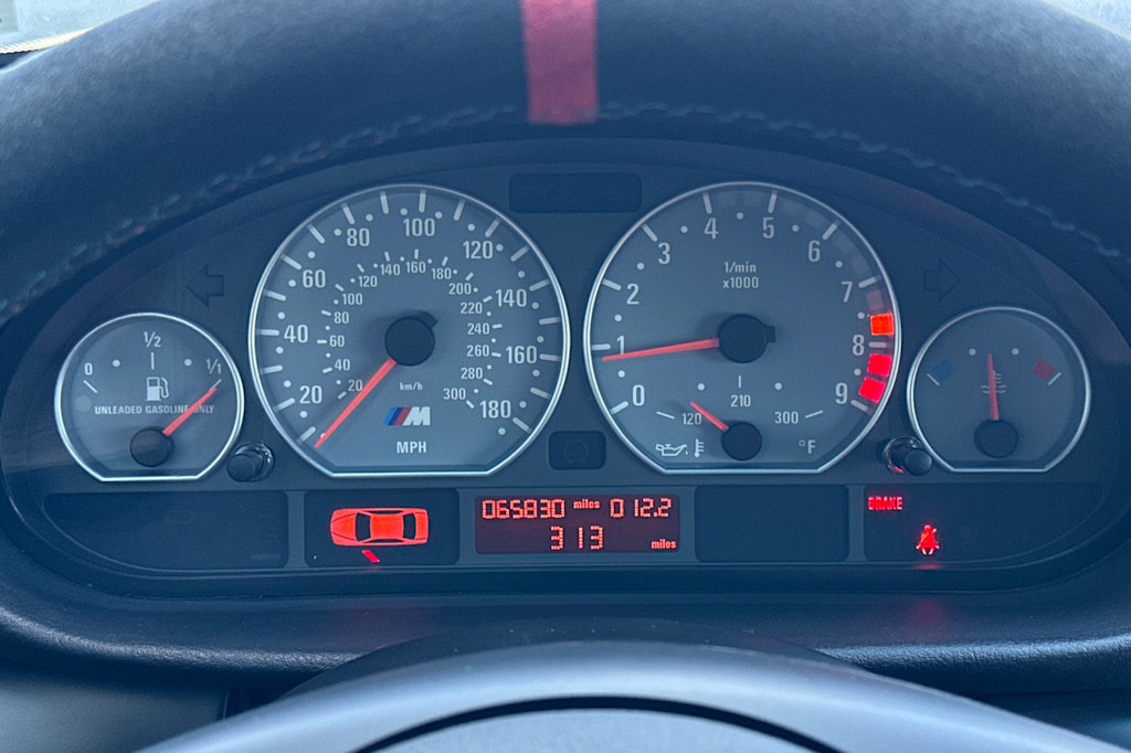 Thumbnail: 2004 BMW M3 - 12