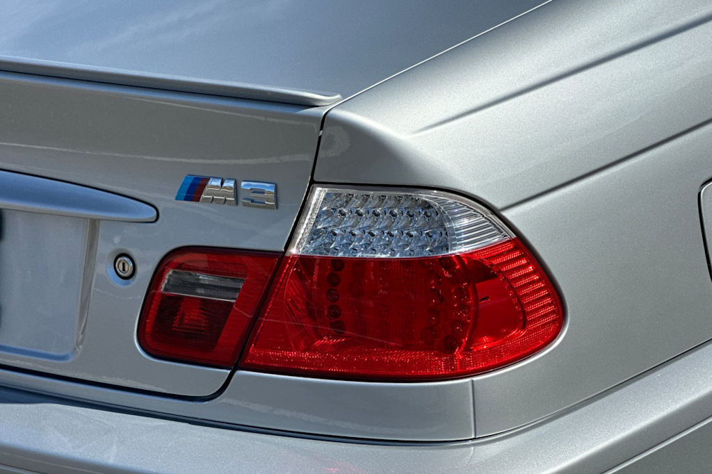 Thumbnail: 2004 BMW M3 - 6