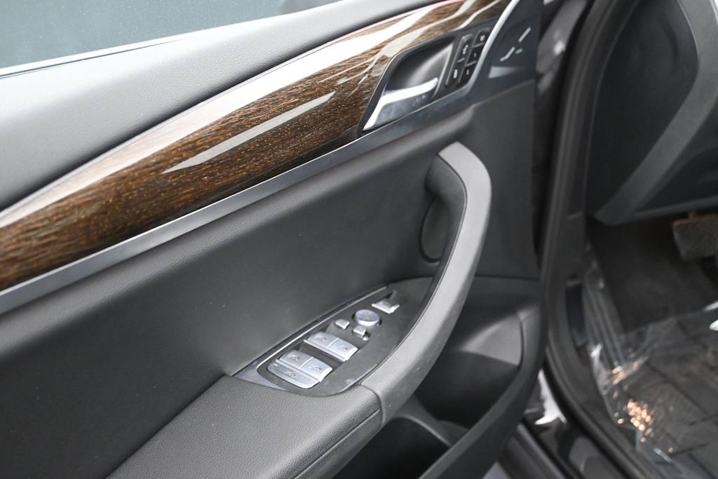 Thumbnail: 2024 BMW X3 - 19