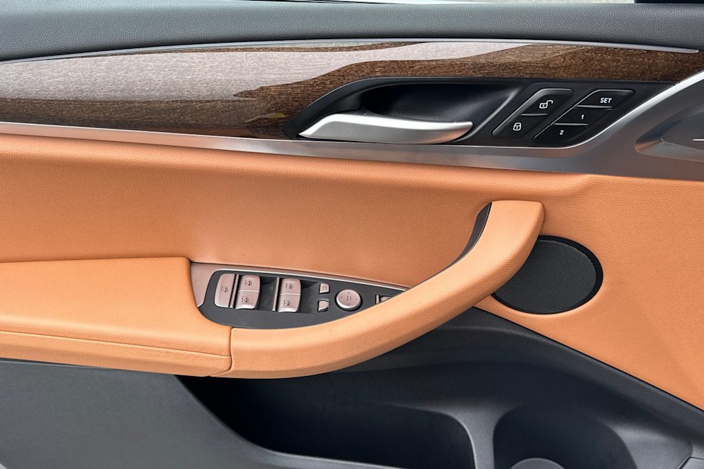 Thumbnail: 2024 BMW X3 - 20