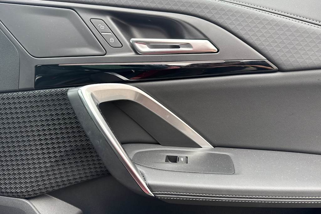 Thumbnail: 2024 BMW X2 - 23