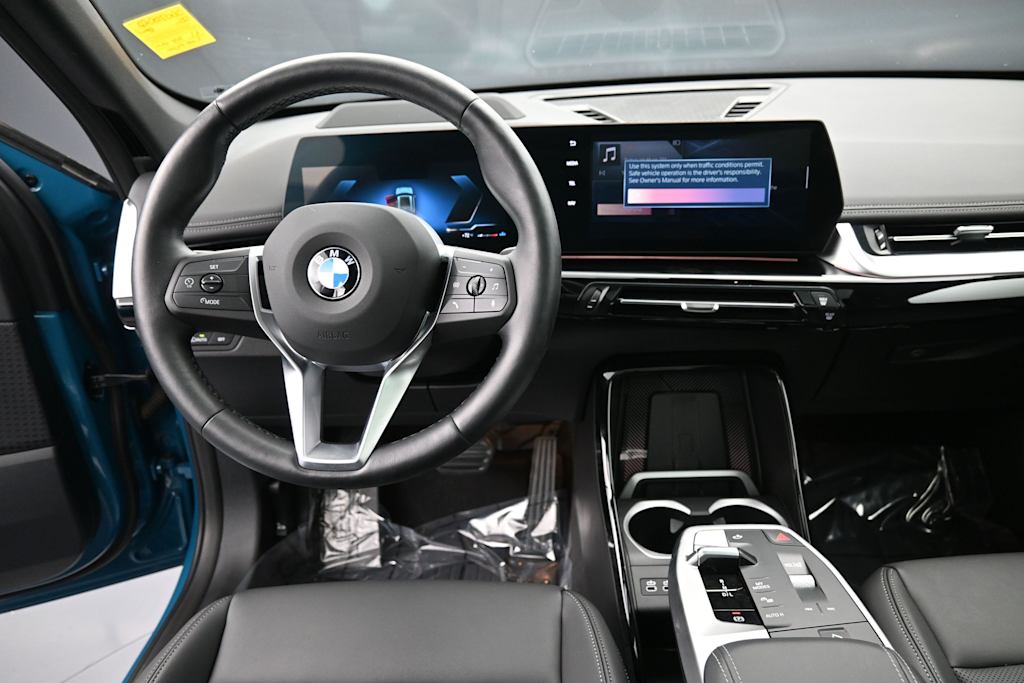 Thumbnail: 2025 BMW X1 - 2