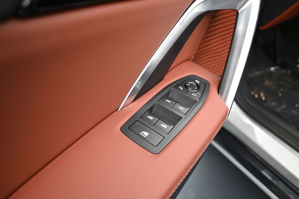 Thumbnail: 2026 BMW X1 - 15