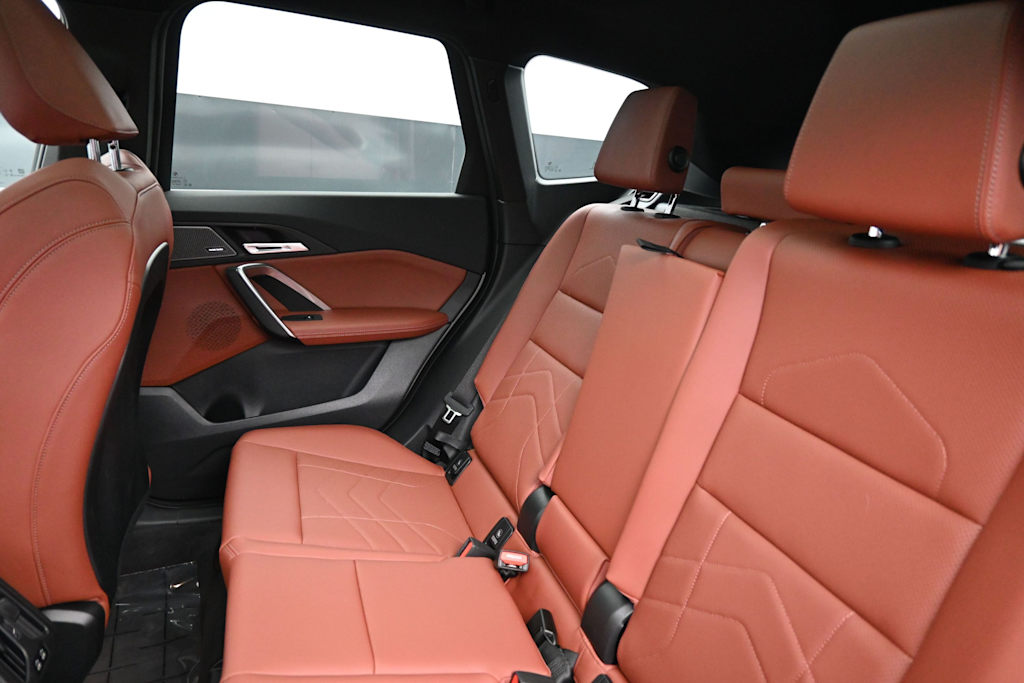 Thumbnail: 2026 BMW X1 - 8