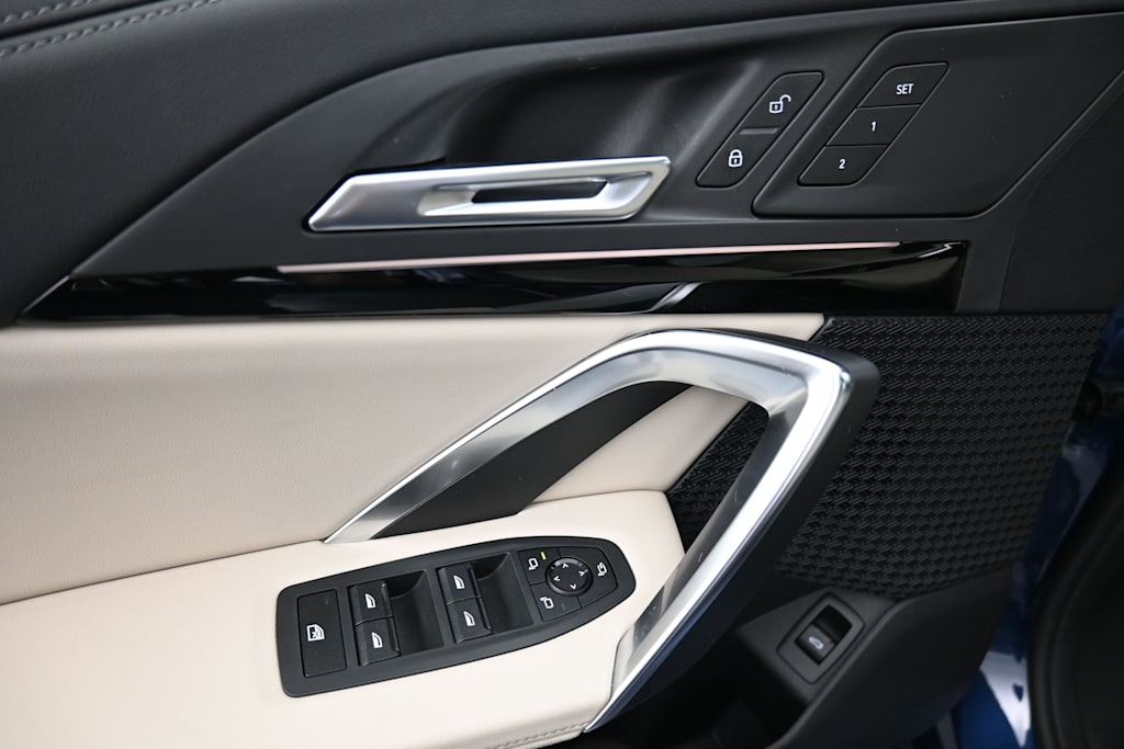 Thumbnail: 2025 BMW X1 - 18
