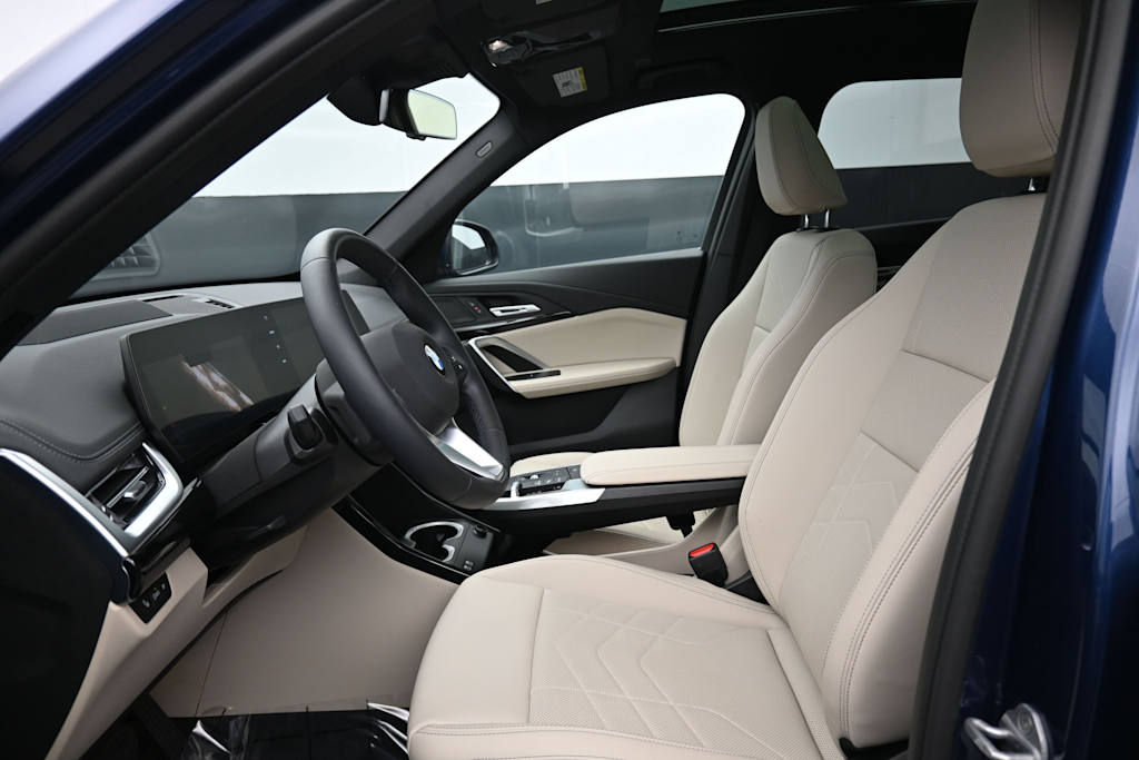 Thumbnail: 2025 BMW X1 - 7