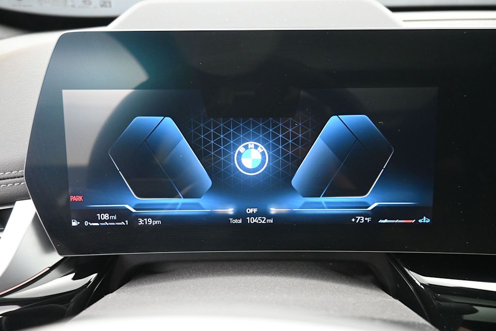 Thumbnail: 2025 BMW X1 - 10