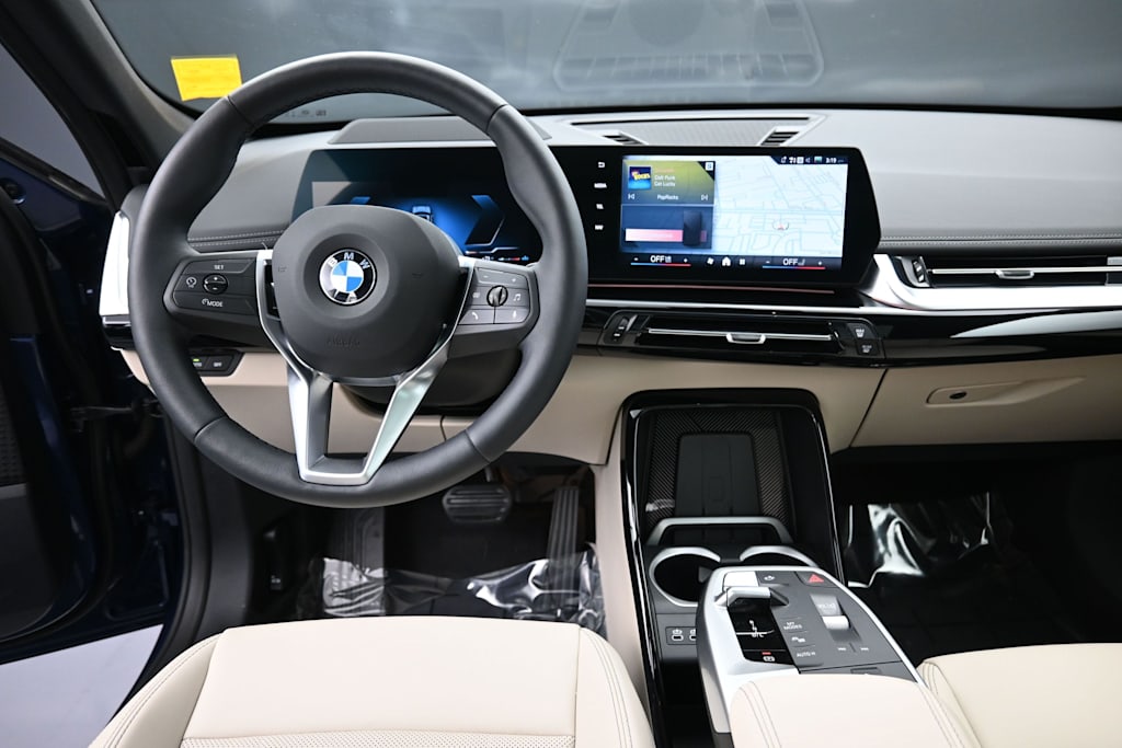 Thumbnail: 2025 BMW X1 - 2