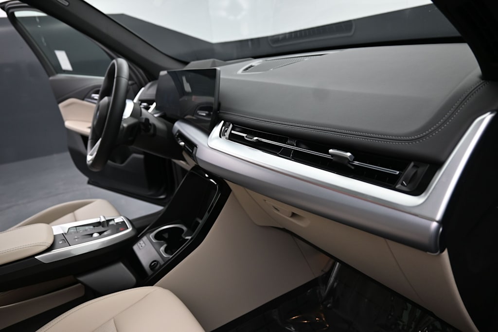 Thumbnail: 2025 BMW X1 - 7