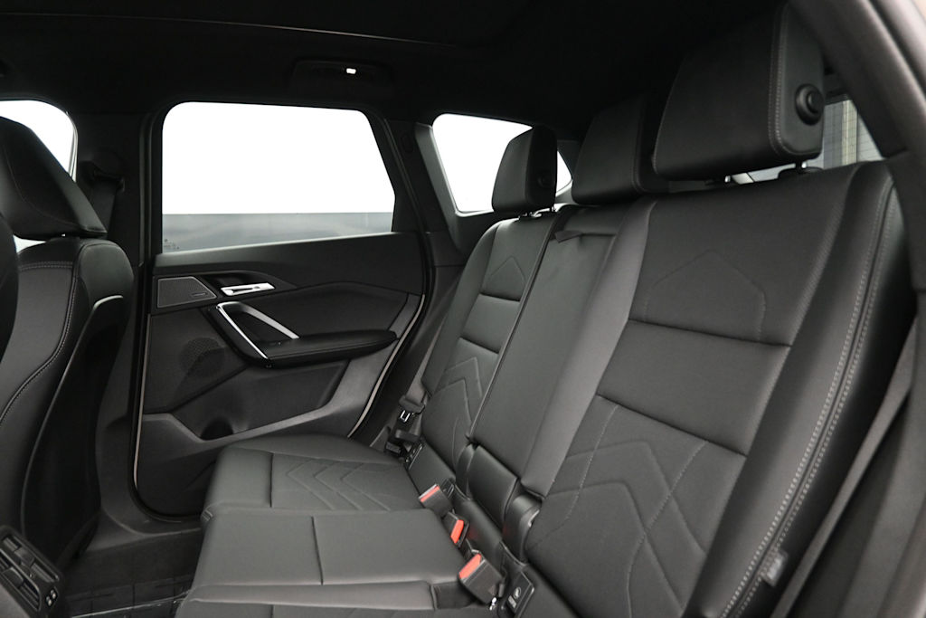 Thumbnail: 2026 BMW X1 - 8