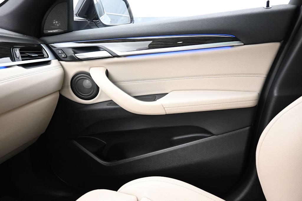Thumbnail: 2020 BMW X2 - 18