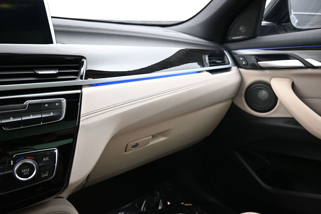 Thumbnail: 2020 BMW X2 - 17