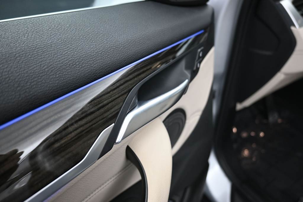 Thumbnail: 2020 BMW X2 - 16
