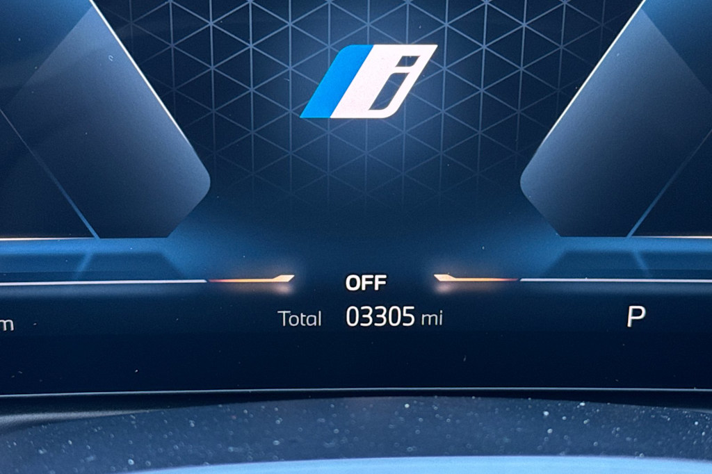 Thumbnail: 2025 BMW i4 - 7